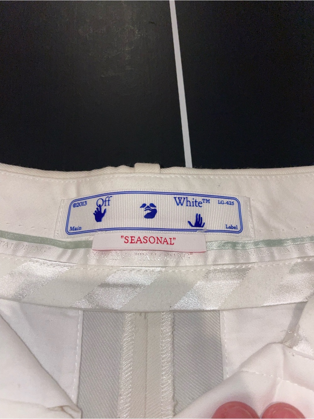 Off-White Curved Leg Pants | White | 40 EU (30x31) | Orig. $732.00 - Picture 4 of 9